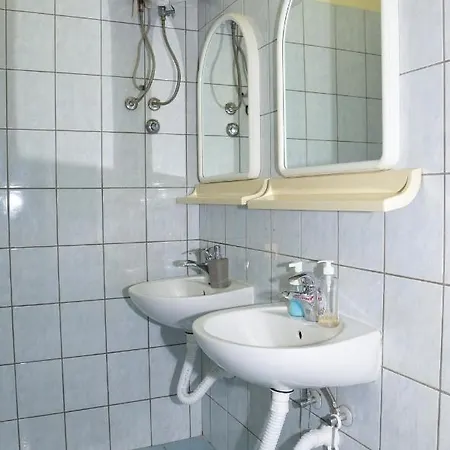 Vinkov's Center Apartment