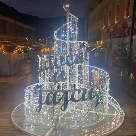 Vinkov's Center * Jajce